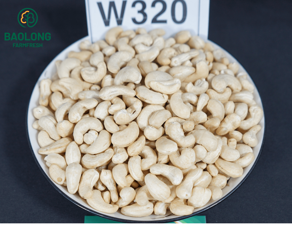 W320 cashew nuts